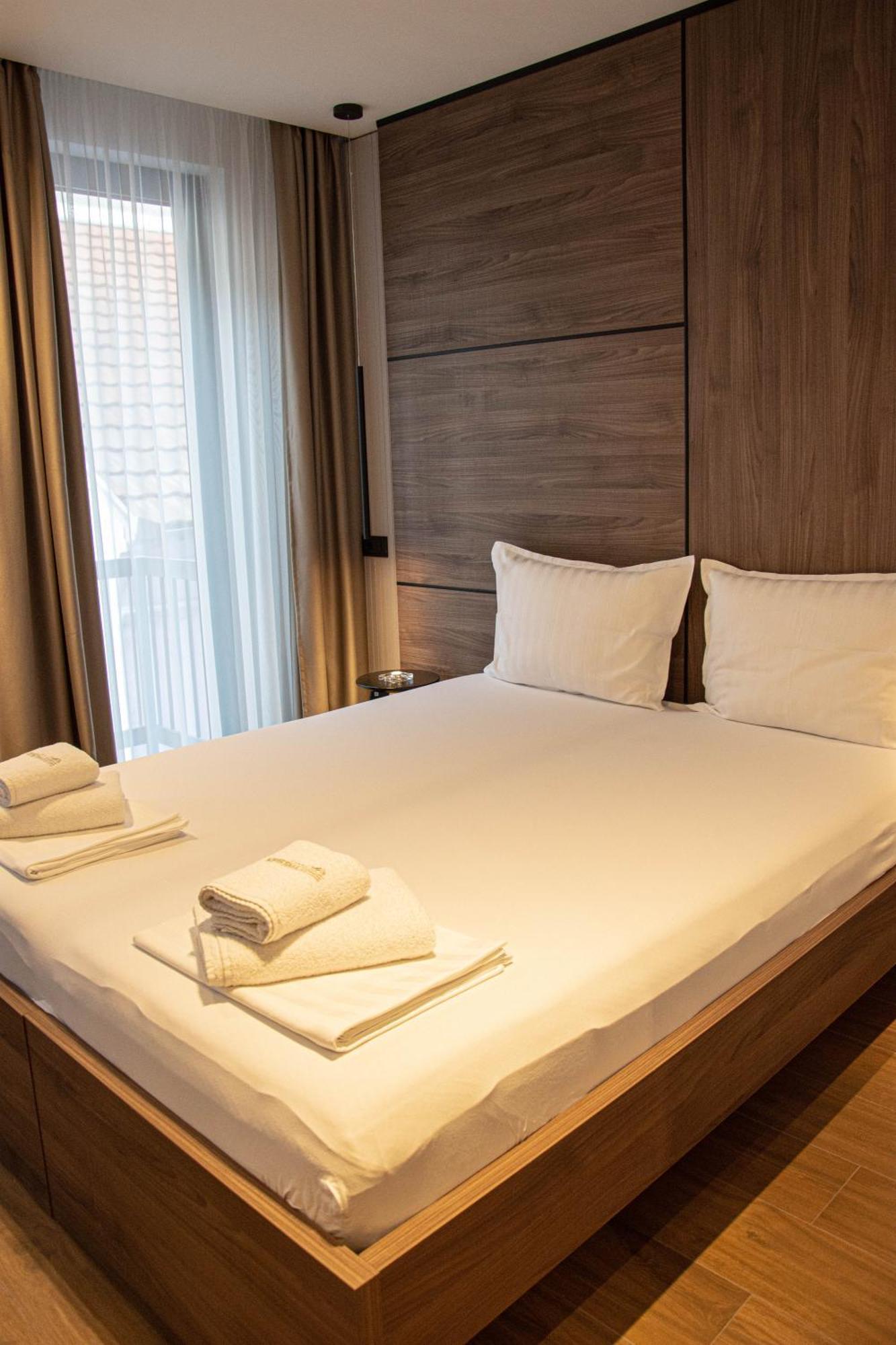 Kristall Apartments Premium Šabac المظهر الخارجي الصورة